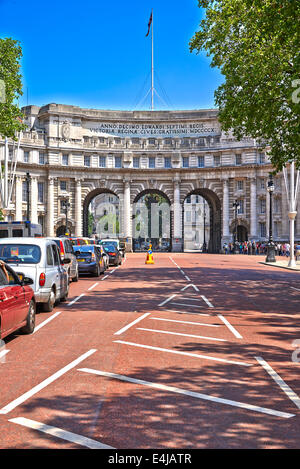 Admiralty Arch und auf dem Trafalgar Square Stockfoto