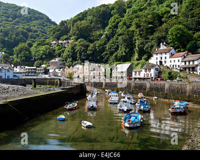 Lynmouth Harbour in frühen Morgenstunden bei Ebbe, Devon Stockfoto