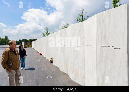 Wand der Namen Flight 93 National Memorial, vier, in der Nähe von Shanksville, Somerset County, Pennsylvania, USA Stockfoto
