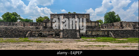 Pyramiden von Teotihuacan, Mexiko, einmal von den Azteken verehrt. Stockfoto