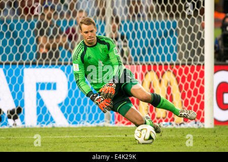 Rio De Janeiro, Brasilien. 13. Juli 2014. Manuel Neuer (GER) Fußball: FIFA World Cup Brasilien 2014 Finale match zwischen Deutschland und Argentinien 1-0 im Maracana-Stadion in Rio De Janeiro, Brasilien. Bildnachweis: Maurizio Borsari/AFLO/Alamy Live-Nachrichten Stockfoto