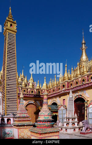 Die buddhistische Tempelanlage der Mohnyin Thambuddhei Paya in Monywa in Myanmar (Burma) Stockfoto