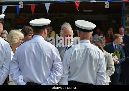 Looe, Cornwall, UK. 14. Juli 2014.  Der Herzog und die Herzogin von Cornwall Tour Looe, wo sie Mitglieder der RNLI treffen werden, besuchen Sie der Stadt neue Ponton und Tour Unternehmen betroffen von jüngsten Überschwemmungen zu Beginn des Jahres. Bildnachweis: Bild von Sean Hernon/Alamy Live-Nachrichten. Stockfoto