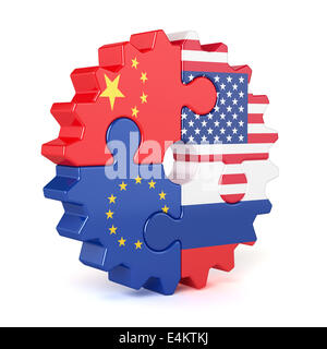 Puzzle-Gang gestapelt Fahnen, Europäische Union, USA, Russland und China. Isoliert auf weißem Hintergrund Stockfoto