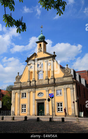 Giebel des alten Lagers (Kaufhaus), jetzt Hotel Altes Kaufhaus, Wasserviertel, Lüneburg, Niedersachsen, Deutschland, Europa Stockfoto