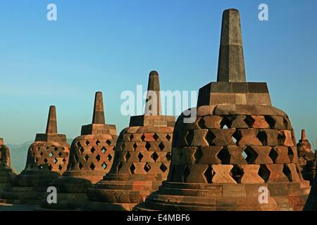 Borobudur-Tempel bei Sonnenaufgang in Java, Indonesien Stockfoto