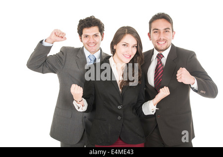 zwei elegante Geschäftsmänner und eine Geschäftsfrau in Anzügen posing Stockfoto
