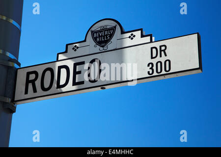 Melden Sie für Rodeo Drive, Luxus-shopping-Straße in Beverly Hills, Los Angeles, Kalifornien, USA Stockfoto