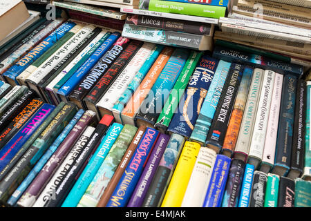 Gebrauchte Bücher zum Verkauf Stockfoto