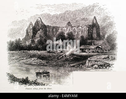 Tintern Abbey aus dem River Illustration aus "der britischen Inseln - Cassell Petter & Galpin Teil 12 malerische Europa Teil 12. 1877' war malerischen Europa Fahrgast-/illustrierte Zeitschriften von Cassell, Petter, Galpin & Co., London, Paris und New York im Jahre 1877. Die Publikationen dargestellt touristischen Lieblingsplätze in Europa, mit Text-Beschreibungen, Stahl- und Holzstiche von herausragenden Künstlern der Zeit, wie Harry Fenn, William H J Boot, Thomas C. L. Rowbotham, Henry T. Green, Myles B. Foster, John Mogford, David H. McKewan, William L. Leitch, Edmund M. Wimperis und Joseph B. Smith. Stockfoto