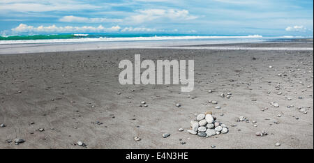 Vulkanische Sandstrand Stockfoto