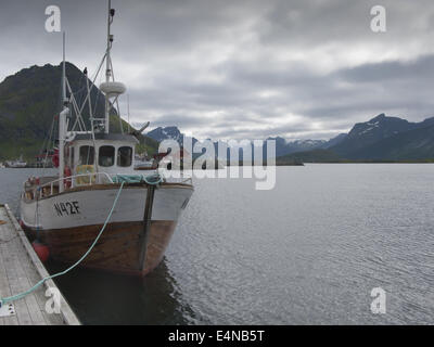 Fischkutter in Ramberg, Norwegen Stockfoto