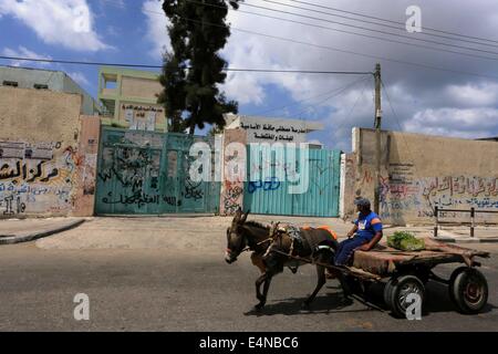 Gaza-Stadt, Gazastreifen, Palästinensische Gebiete. 15. Juli 2014. © ZUMA Press, Inc./Alamy Live News Stockfoto