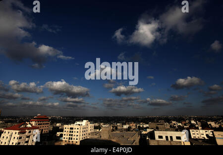 Gaza, Gazastreifen, Palästinensische Gebiete. 15. Juli 2014. Einen Überblick über die Stadt Gaza © Majdi Fathi/NurPhoto/ZUMA Draht/Alamy Live News Stockfoto