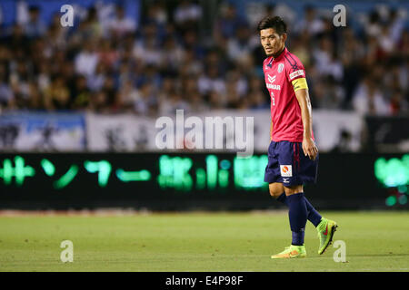 KINCHO Stadion, Osaka, Japan. 15. Juli 2014. Hotaru Yamaguchi (Cerezo), 15. Juli 2014 - Fußball /Soccer: 2014 J.LEAGUE 1.Division zwischen Cerezo Osaka 1-2 Kawasaki Frontale im KINCHO Stadium, Osaka, Japan. © AFLO/Alamy Live-Nachrichten Stockfoto