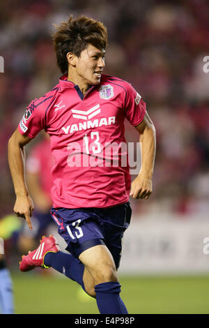 KINCHO Stadion, Osaka, Japan. 15. Juli 2014. Takumi Minamino (Cerezo), 15. Juli 2014 - Fußball /Soccer: 2014 J.LEAGUE 1.Division zwischen Cerezo Osaka 1-2 Kawasaki Frontale im KINCHO Stadium, Osaka, Japan. © AFLO/Alamy Live-Nachrichten Stockfoto