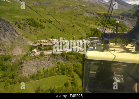 Seilbahn Bergfahrt La Meije in den französischen Alpen Stockfoto