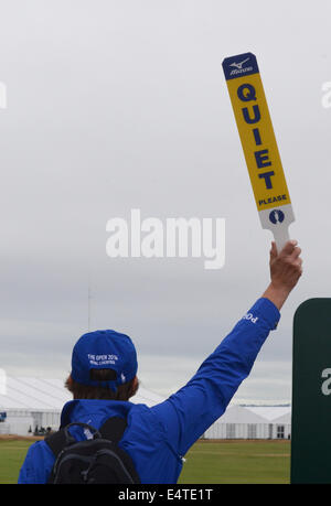 Royal Liverpool Golf Club, Hoylake, UK. 16. Juli 2014.  Marschall zeigt ruhig melden, um Massen Credit: Rsdphotography/Alamy Live-Nachrichten Stockfoto