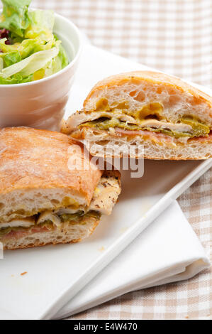 Italienische Ciabatta Panini Sandwich Huhn Stockfoto