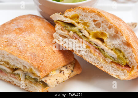 Italienische Ciabatta Panini Sandwich Huhn Stockfoto