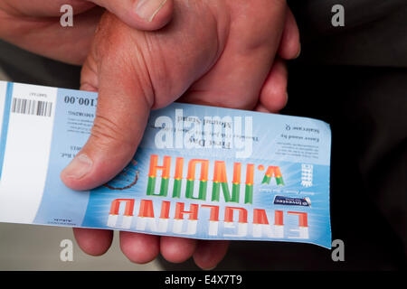 London UK. 17. Juli 2014. Ersten Tag der zweiten Investec Testspiel zwischen Indien und England an Lords Cricket Ground Credit: Amer Ghazzal/Alamy Live-Nachrichten Stockfoto