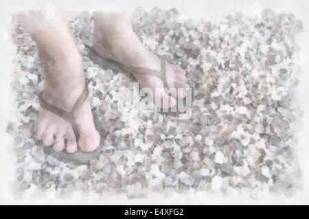 Strand mit Muscheln und Fuß auf Stockfoto