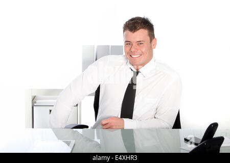 Lächelnde Geschäftsmann Stockfoto