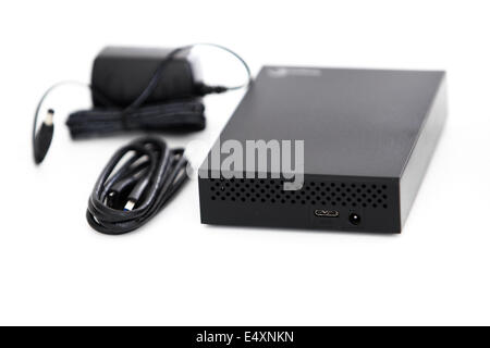 Externe Festplatte und USB-Kabel Stockfoto