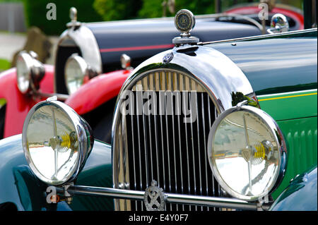 Öffentlichen Kundgebung organisiert vom bayrischen Stadt Landsberg für mindestens 80 Jahre alten Oldtimer. Stockfoto