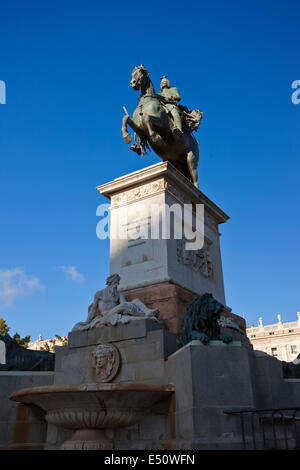 Statue von Felipe IV Stockfoto