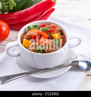 Ungarisches Gulasch Stockfoto