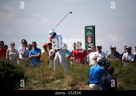 Hideki Matsuyama (JPN), 17. Juli 2014 - Golf: Hideki Matsuyama in Japan in Aktion auf dem 12. Loch in der ersten Runde der 143. British Open Championship am Royal Liverpool Golf Club in Hoylake, England. (Foto von Koji Aoki/AFLO SPORT) Stockfoto