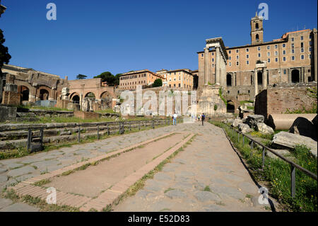 Italien, Rom, Forum Romanum, Via Sacra (heilige Straße) Stockfoto