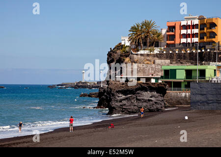 schwarzer Strand und Puerto Naos, La Palma, Kanarische Inseln, Spanien, Europa Stockfoto
