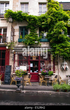 Restaurant Au Vieux Paris auf der Rue Chanoinesse 4. Arrondissement Paris Frankreich Stockfoto