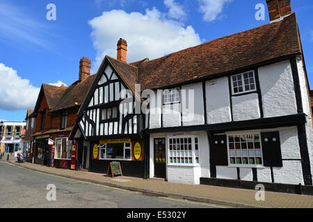 Fachwerk-Altbau, High Street, Burnham, Buckinghamshire, England, Vereinigtes Königreich Stockfoto