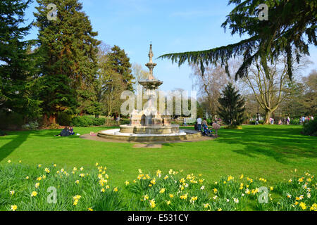 Hitchman Brunnen in Jephson Gärten, Royal Leamington Spa, Warwickshire, England, Vereinigtes Königreich Stockfoto