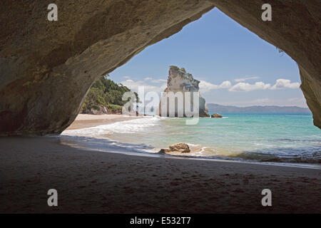 Te Hoho Rock im Tunnel aus gesehen Stockfoto