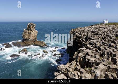 Cabo Carvoeiro liegt am westlichsten Punkt der Halbinsel Peniche, neben den Atlantischen Ozean, in der Gemeinde von Peniche Portugal Stockfoto