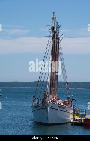 Maine, Bar Harbor. Touristischen Ausflugsboot Margaret Todd, vier-Mast-Schoner 151-Fuß. Stockfoto