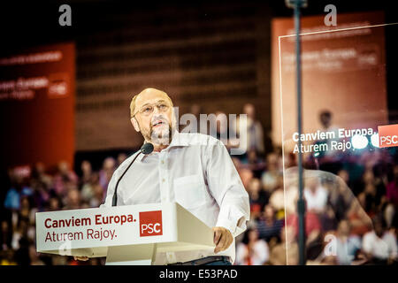 Barcelona, Spanien. 21. Mai 2014. MARTIN SCHULZ, Präsident des Europäischen Parlaments und Rennen um die Präsidentschaft der Europäischen Kommission spricht bei der zentrale Wahlversammlung des PSC in Barcelona. © Matthias Oesterle/ZUMA Wire/ZUMAPRESS.com/Alamy Live-Nachrichten Stockfoto