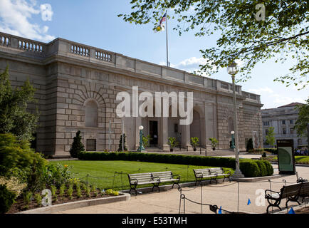 WASHINGTON D.C. - 24. Mai 2014: The Smithsonian Freer Gallery of Art beherbergt eine der führenden Sammlungen asiatischer Kunst, mit ü Stockfoto