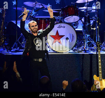 Los Angeles, Kalifornien, USA. 20. Juli 2014. Musiker - RINGO STARR und seiner All Starr Band, in der griechischen Theater, Los Angeles, CA, USA, 19. Juli 2014 Credit: Scott Mitchell/ZUMA Draht/Alamy Live News Stockfoto