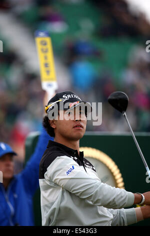 Hoylake, UK. 19. Juli 2014. Hideki Matsuyama (JPN) Golf: Hideki Matsuyama in Japan Abschlag auf dem 17. Loch während der dritten Runde der 143. British Open Championship am Royal Liverpool Golf Club in Hoylake, England. Bildnachweis: Koji Aoki/AFLO SPORT/Alamy Live-Nachrichten Stockfoto