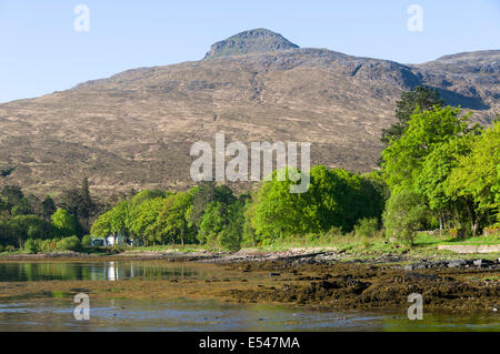 Hallival und den Rum Cuillin Hills über Loch Scresort, Kinloch, Isle of Rum, Schottland, UK Stockfoto