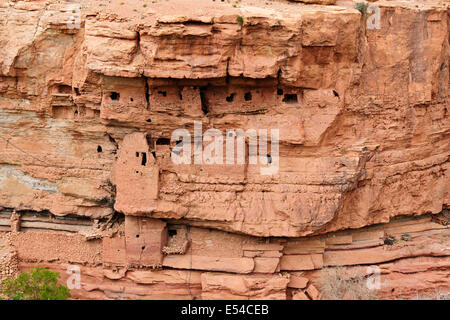 Antike alte Getreidespeicher, Lagerung von Getreide, Wertsachen, Essen, Ounila Dorf, Oase, üppigen Palmeraires, Landwirtschaft, River Bed, Marokko Stockfoto