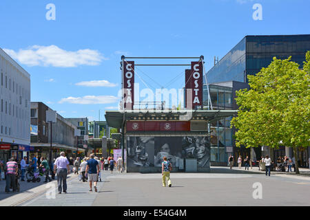 Costa Coffee Shop Zeichen und Räumlichkeiten in shopping Hauptplatz in Basildon Stadtzentrum Stockfoto