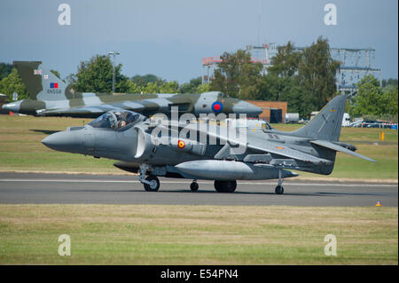 Hawker Harrier Jump Jet Demonstration auf der Farnborough International Airshow 2014 Stockfoto