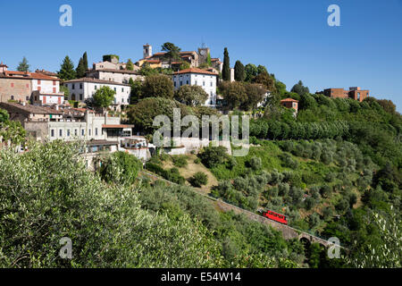 Standseilbahn unter Top Hügelstadt, Montecatini Alto, Toskana, Italien, Europa Stockfoto