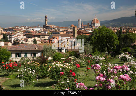 Blick über Florenz von der Rosengarten unter Piazza Michelangelo, Florenz, Toskana, Italien, Europa Stockfoto